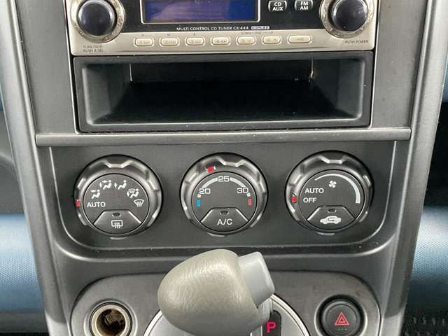 01800082