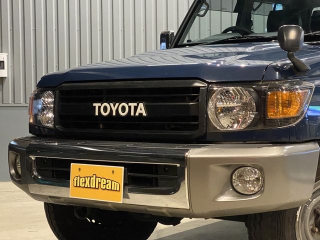 03065001