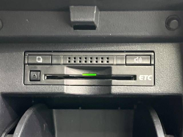 03100142