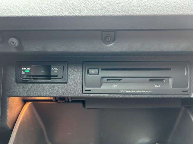 03560229