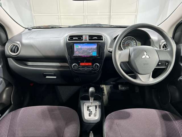 03700011