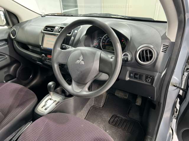 03700011