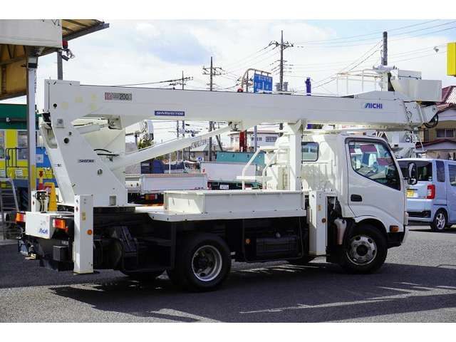 03700122