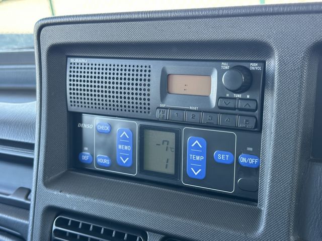 03850215