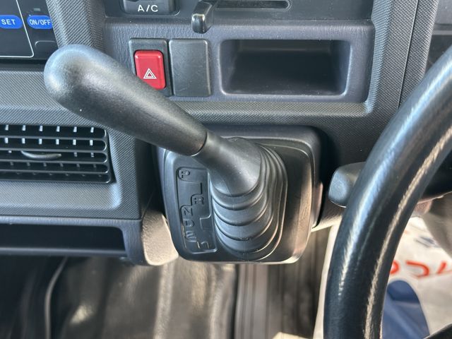 03850215