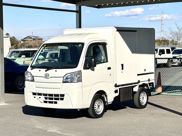 03850227