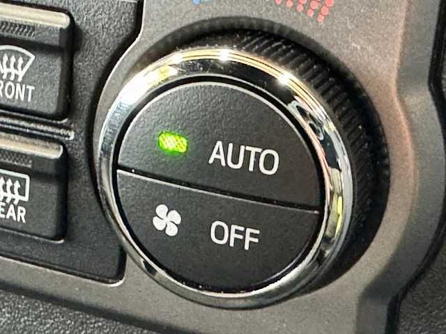 03862867