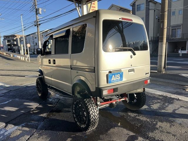 03950211