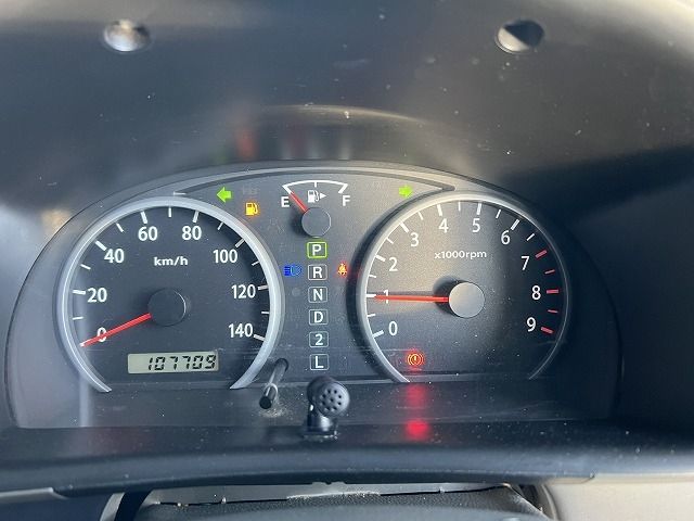 03950211