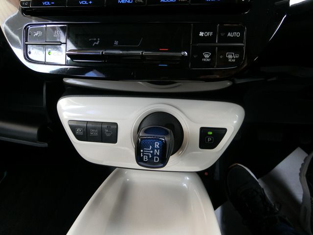 04065733