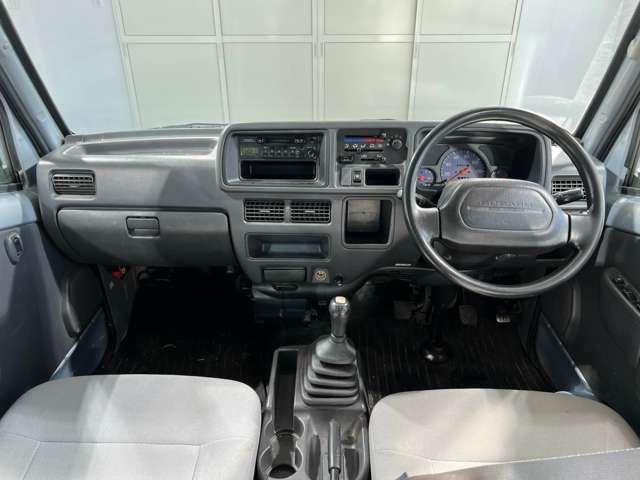 04300018