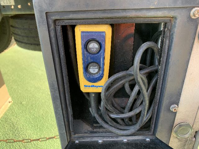 04565333