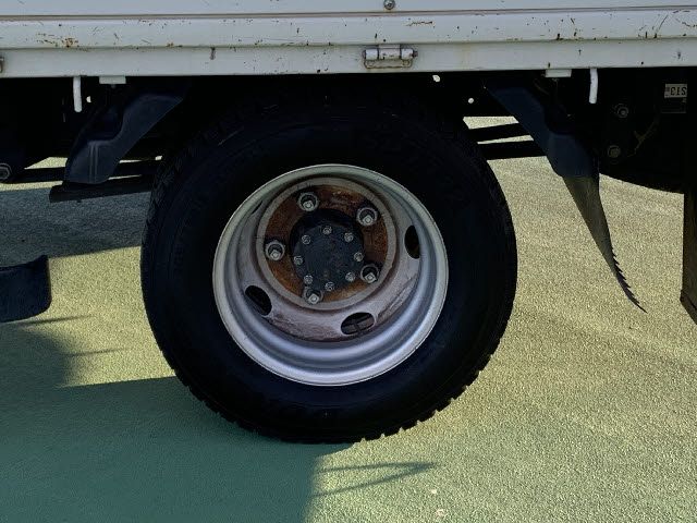 04565333