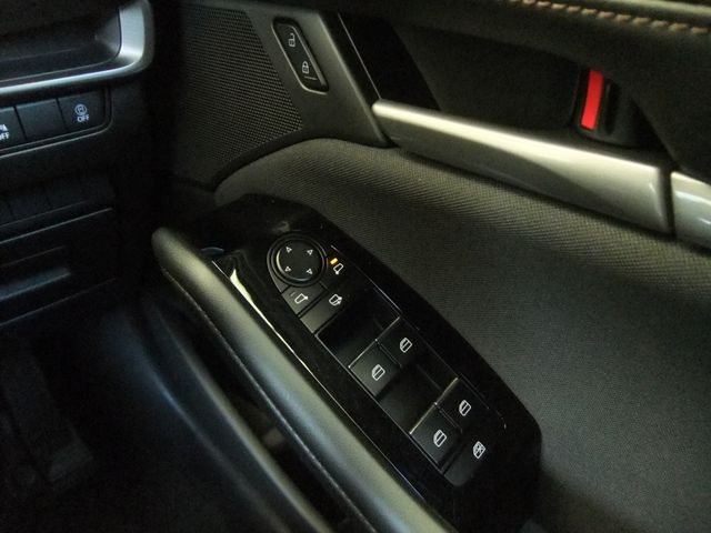 04566332