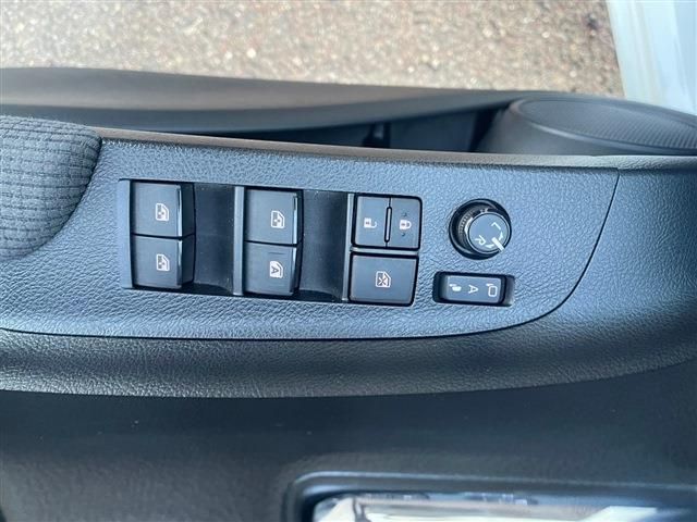 04566941