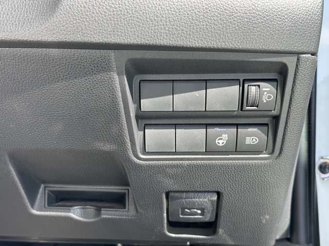 04860678