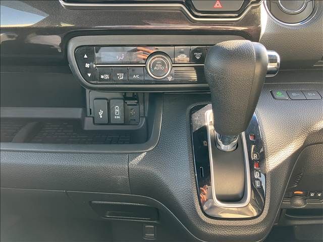 04861043
