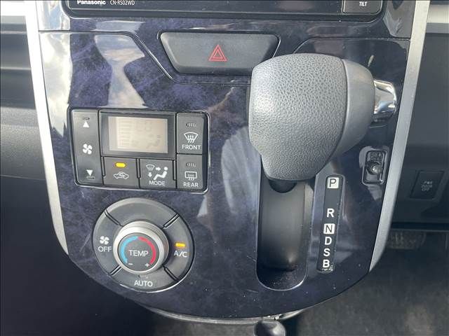 04861247