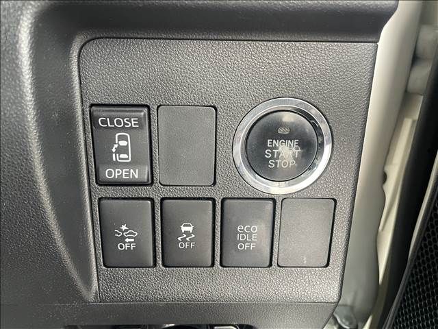 04861247
