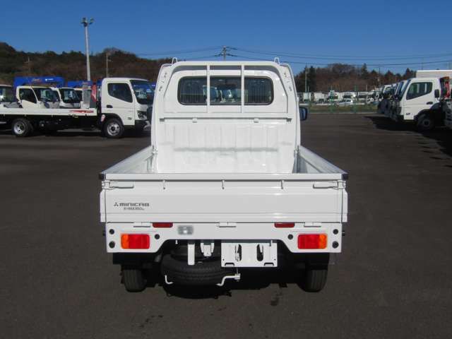 05600043