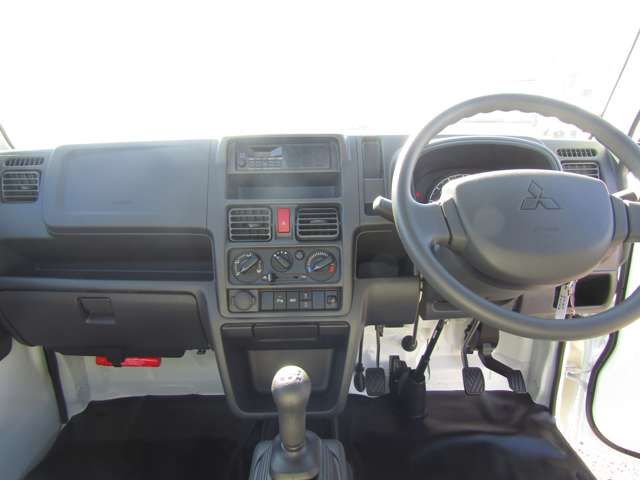 05600043