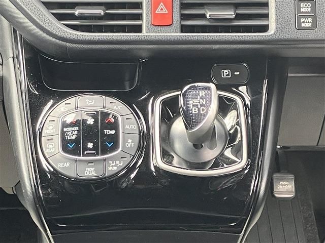 05665829