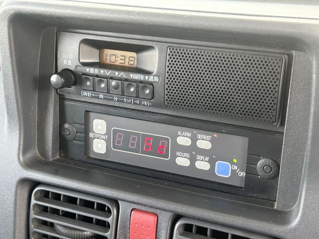 05950233