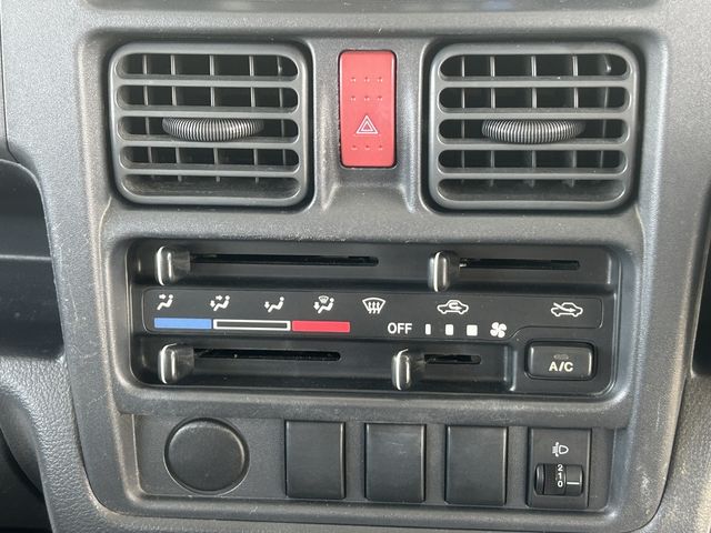 05950233