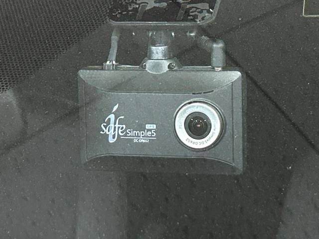 06400304