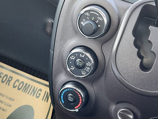 06465243
