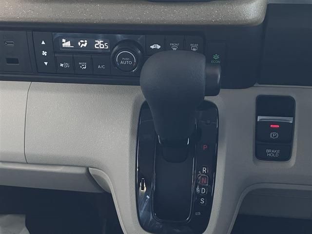 06666756