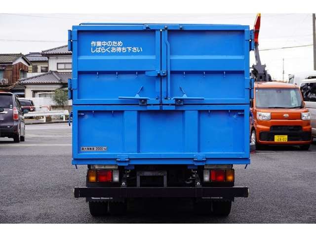 06700033
