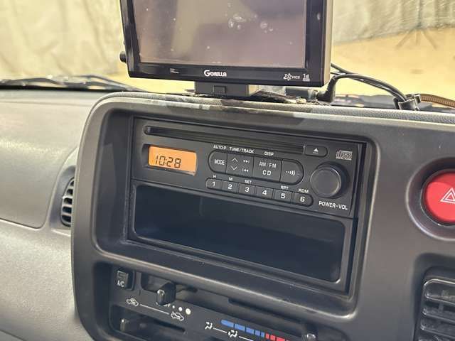 06700037