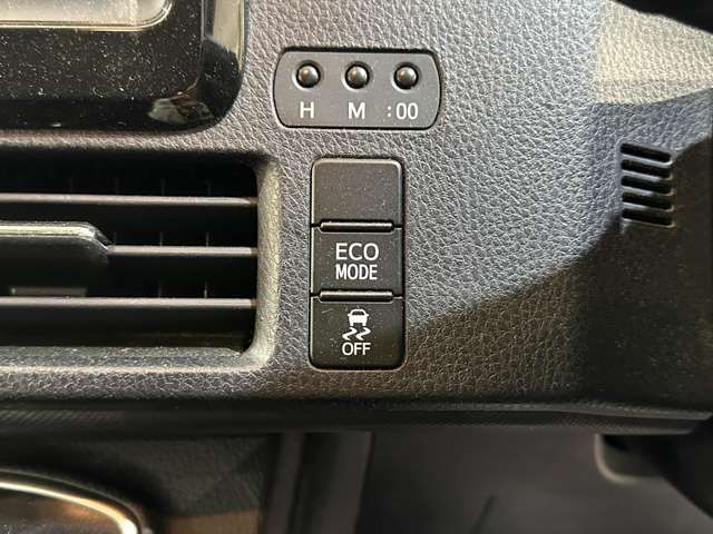 06700048