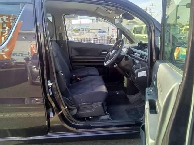 06750318