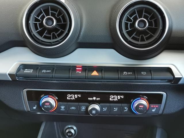 06761103