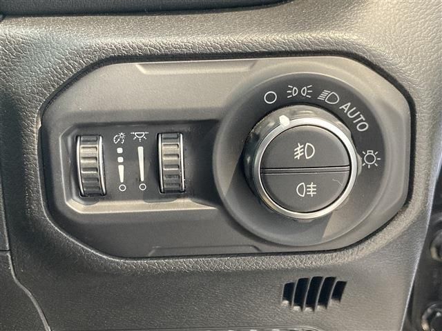 06766104