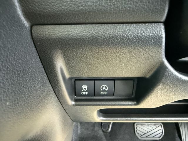 06830003