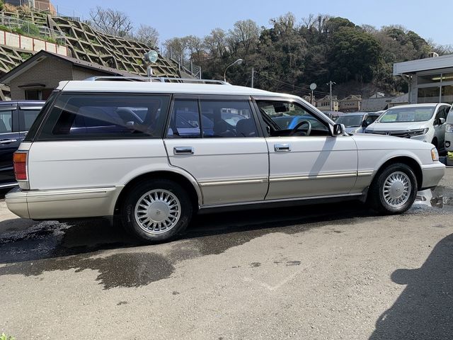 06950303