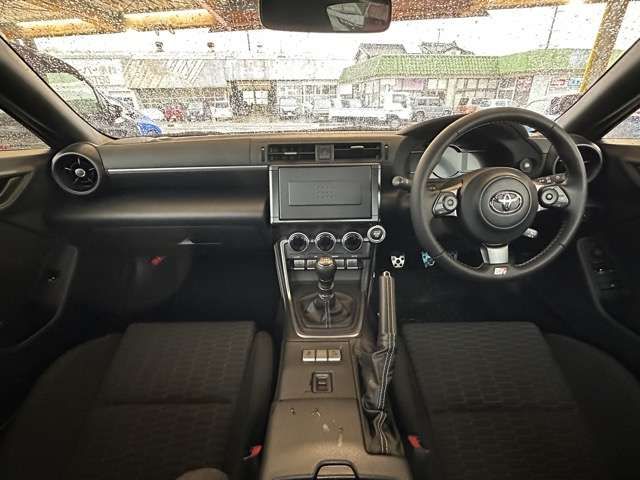 07561258
