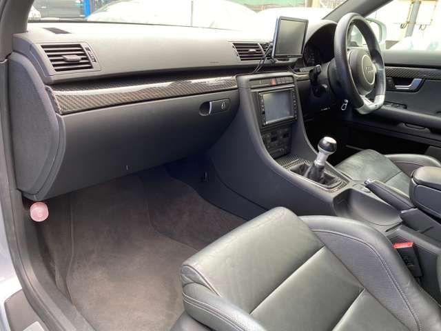 07660456
