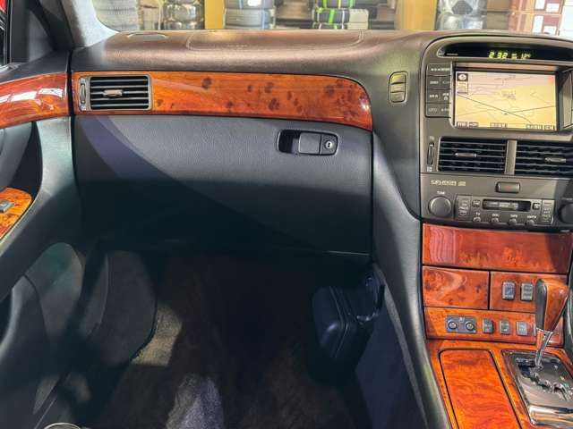 08166308