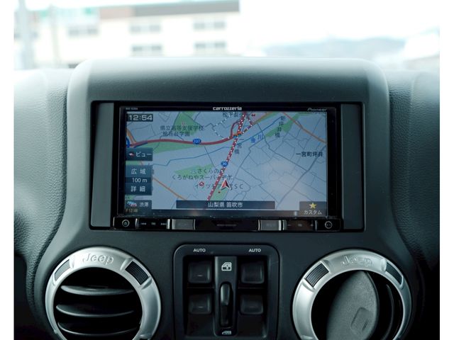 08561516