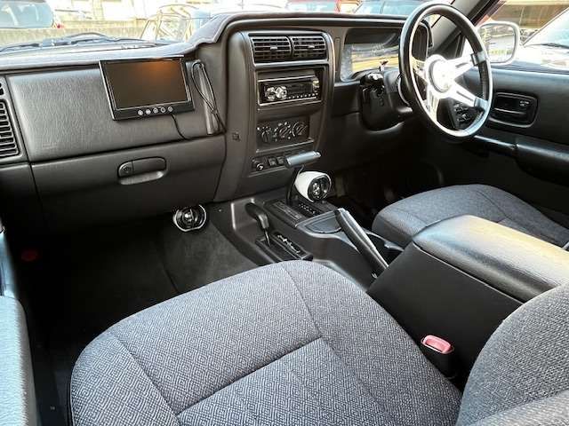 08700221