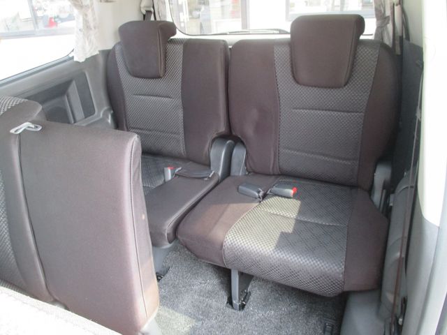 08880005