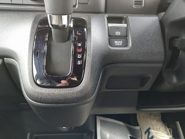 08950375