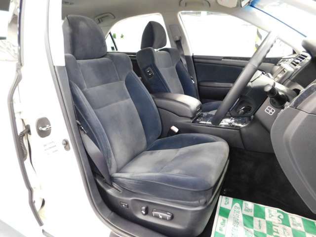 08960216