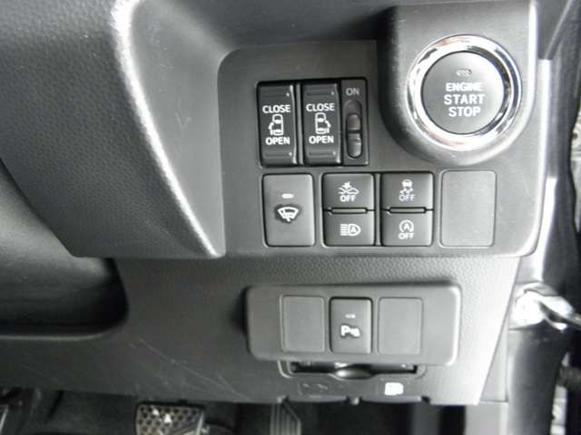 09000018