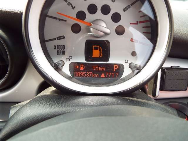 09000024