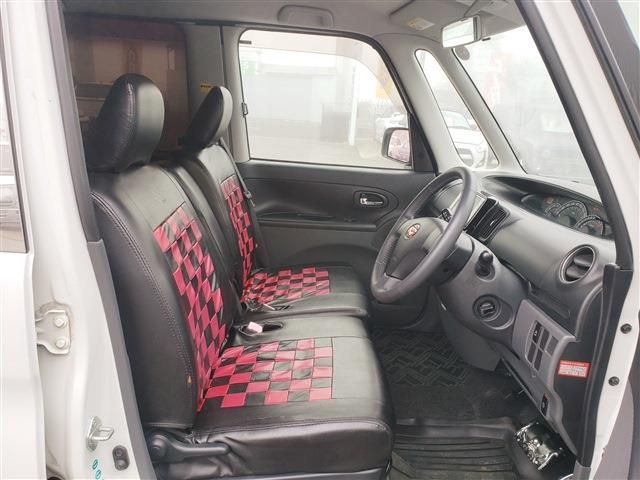 09366047